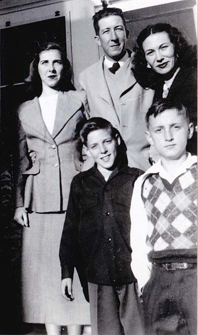 Dan Gunn, Jr. and family